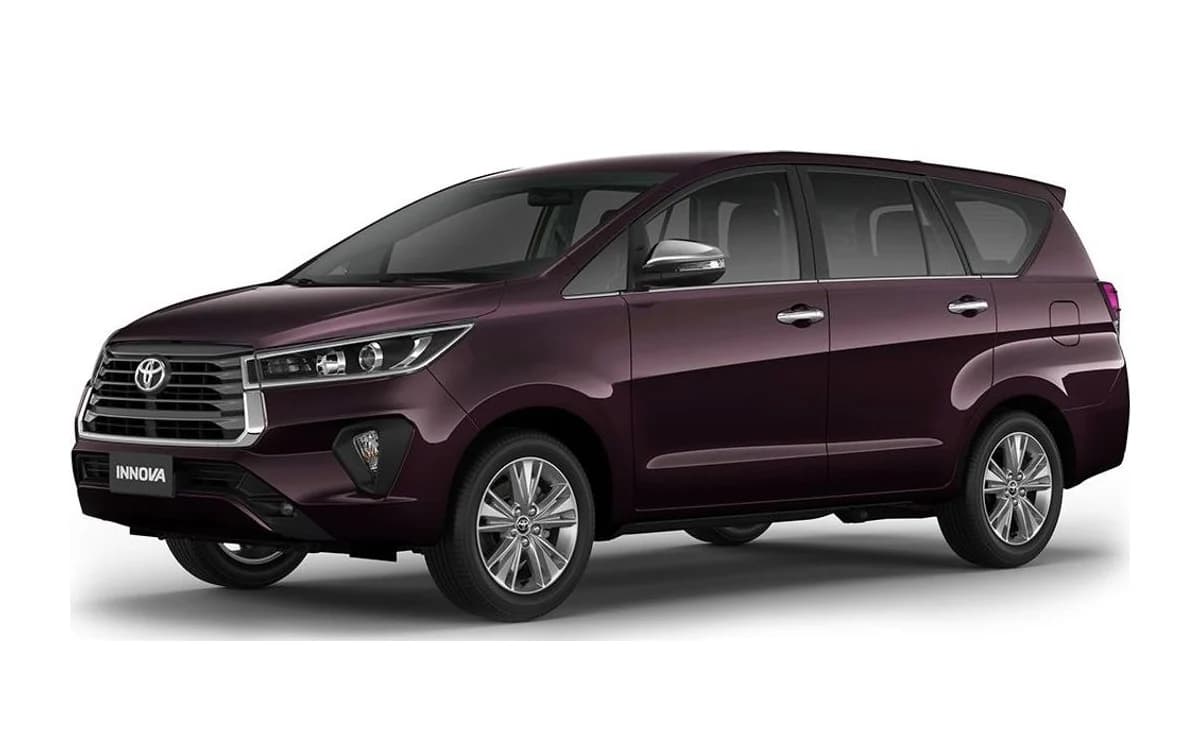 Toyota Innova in Red for rent in Butuan City